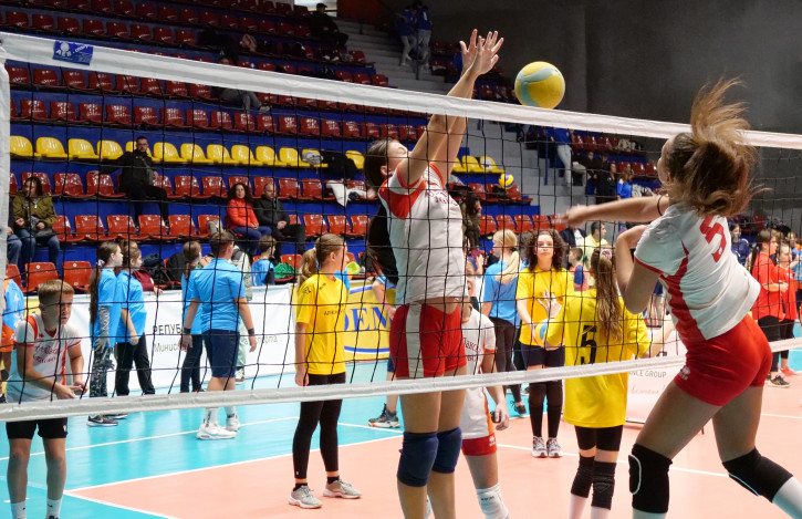 The Little Giants mini-volleyball league comes to Plovdiv